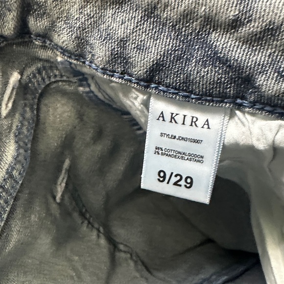 AKIRA Ruched Denim Jeans - Picture 5 of 6